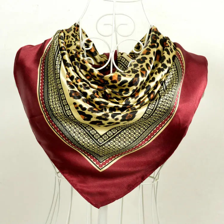 Hot Sale Ladies Wine Red Leopard Print Thin Silk Scarf Fashion Accessories 90*90cm Girl Silk Scarf New Style Brand Square Scarf