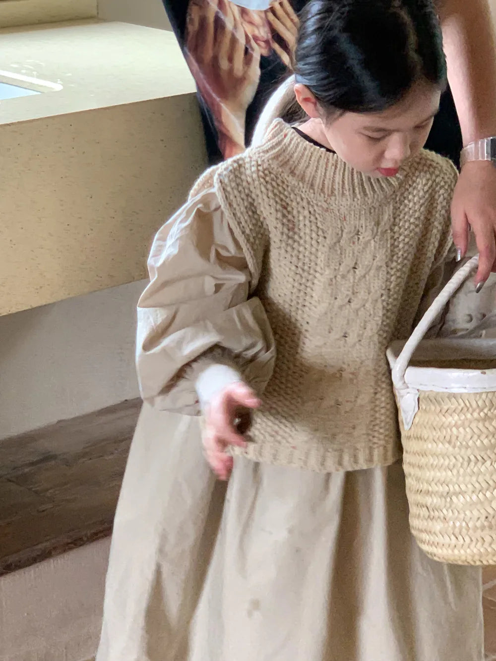 2024 Autumn Dress Girls Korean Solid Color Bubble Sleeve Dress Childrens Loose Skirt Knitted Vest Set