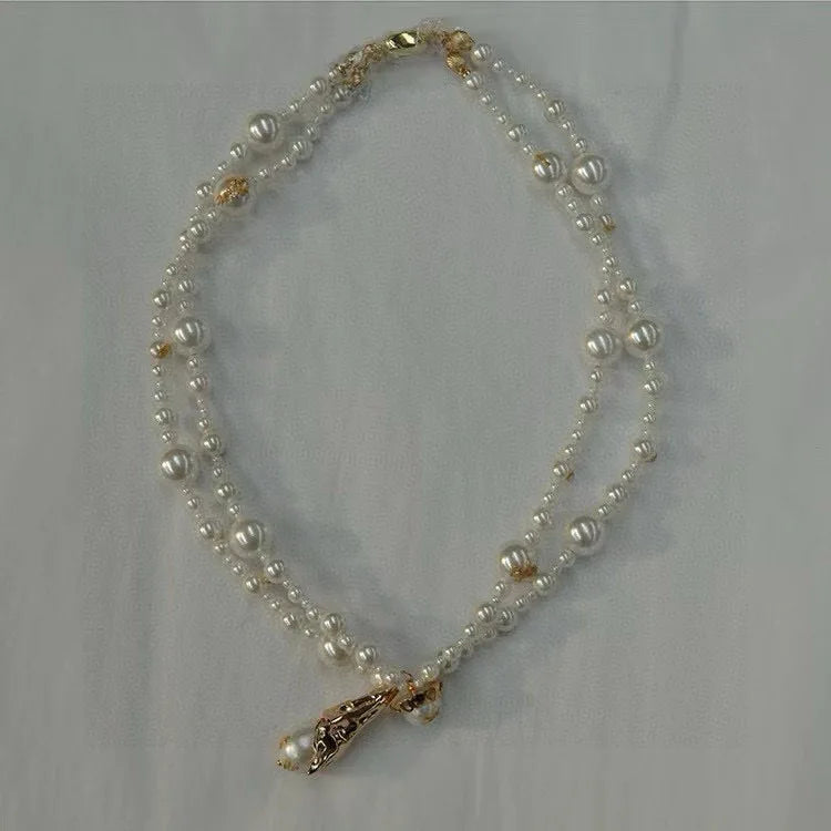 French retro Baroque gold micro inlaid pearl decoration necklace, feminine water droplet pendant, choker collarbone chain