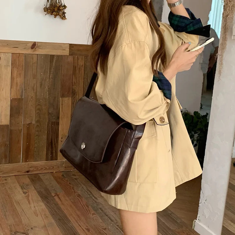 CGCBAG Vintage Large Volume Messenger Bag Women Simple Solid Luxury Designer Female Tote Bag High Quality PU Leather Handbags