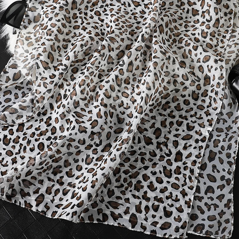 2024 Fashion Printed Leopard Chiffon Hijab Scarf Women Pareo Lady Bandanas Beach Towels Summer Muslim Veil Wrap Female Foulard