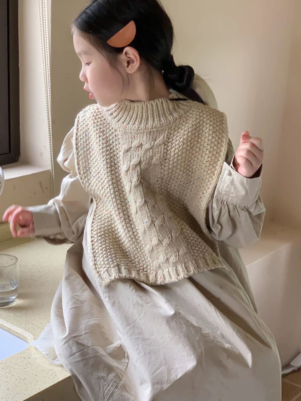 2024 Autumn Dress Girls Korean Solid Color Bubble Sleeve Dress Childrens Loose Skirt Knitted Vest Set