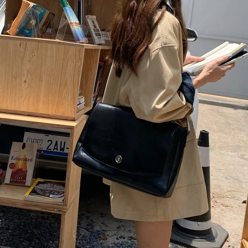 CGCBAG Vintage Large Volume Messenger Bag Women Simple Solid Luxury Designer Female Tote Bag High Quality PU Leather Handbags