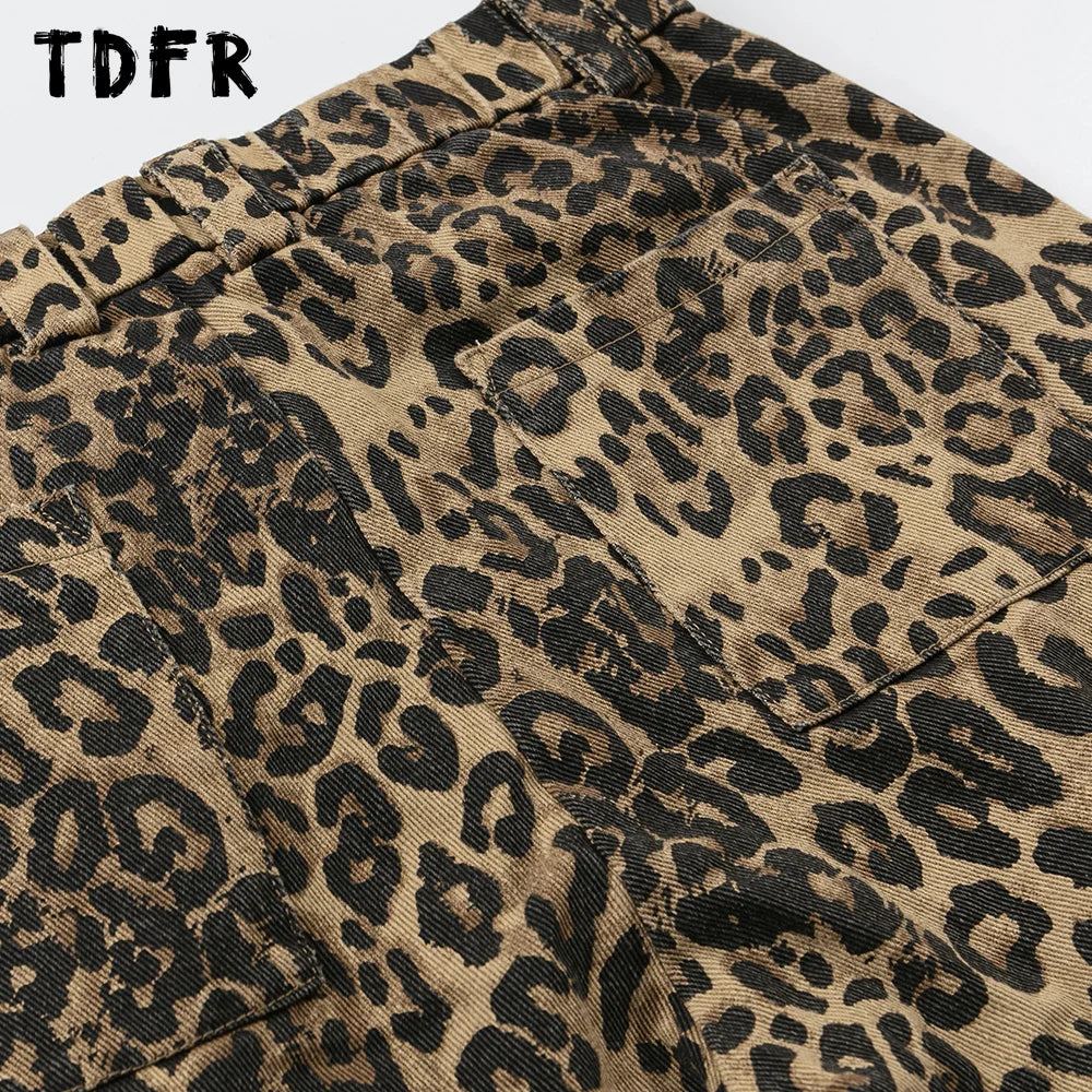 Leopard Print Cargo Pants Mens Multi-Pocket Retro Streetwear Straight Loose Wide Leg Trousers Men