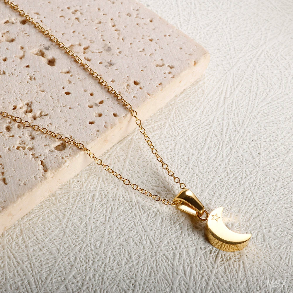 JINHUI Moon and Saturn Friendship Necklaces For Women Stainless Steel Metal Pendant Folklore Necklace Trendy Chain Jewelry Set