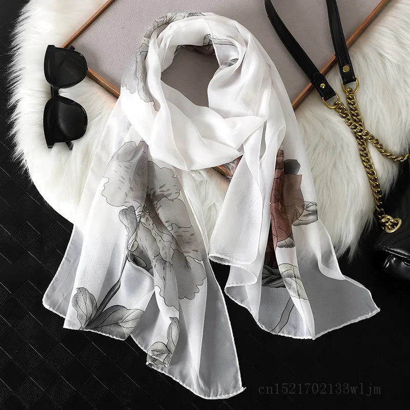 2024 Fashion Printed Leopard Chiffon Hijab Scarf Women Pareo Lady Bandanas Beach Towels Summer Muslim Veil Wrap Female Foulard